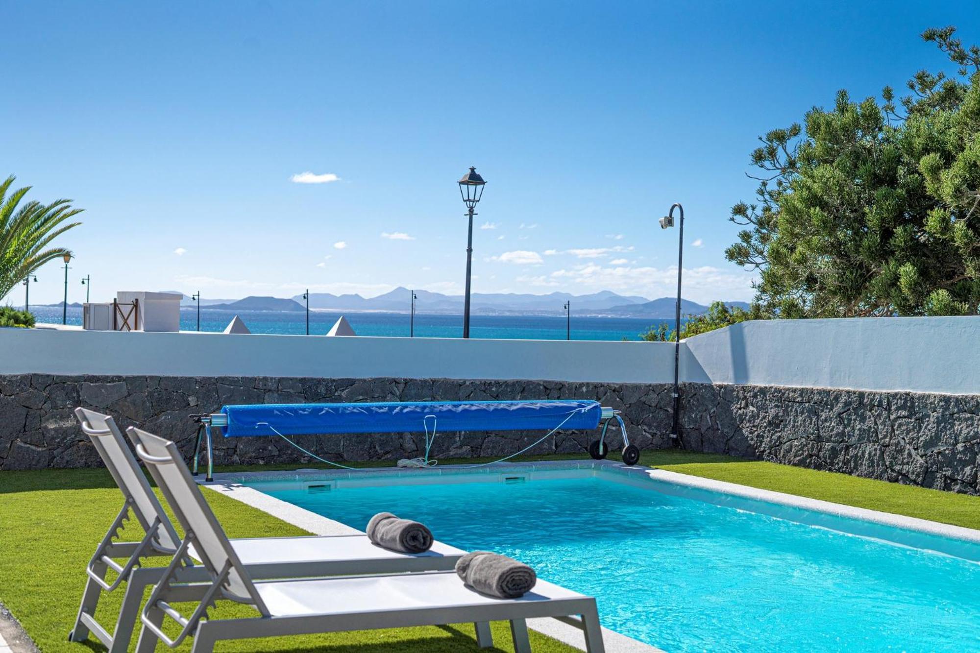 Beautiful Detached Lanzarote Villa 3 Bedrooms Villa Stacruz Bay Stunning Views Close To Amenities Playa Blanca 외부 사진